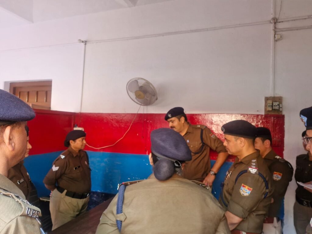 पुलिस अधीक्षक नगर हरिद्वार ने किया कोतवाली नगर का अर्द्धवार्षिक निरीक्षण, दिए आवश्यक दिशा-निर्देश