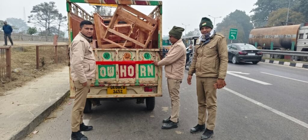 क्षेत्रीय परिवहन कार्यालय देहरादून ने हरिद्वार, टिहरी एवं उत्तरकाशी में चलाया चैकिंग अभियान
